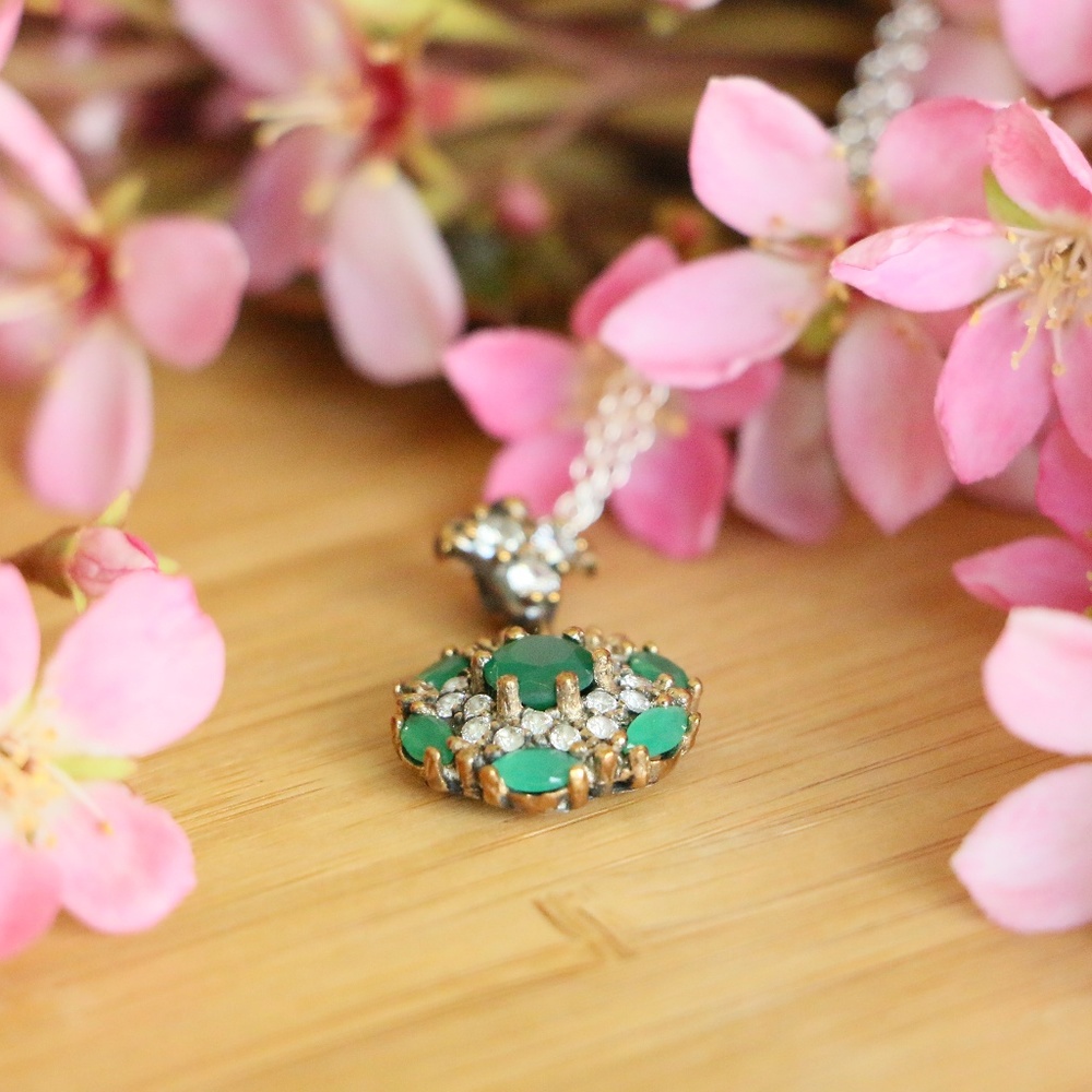 Sterling Silver Jade Stones and Cubic Zirconia - Picture 4 of 7